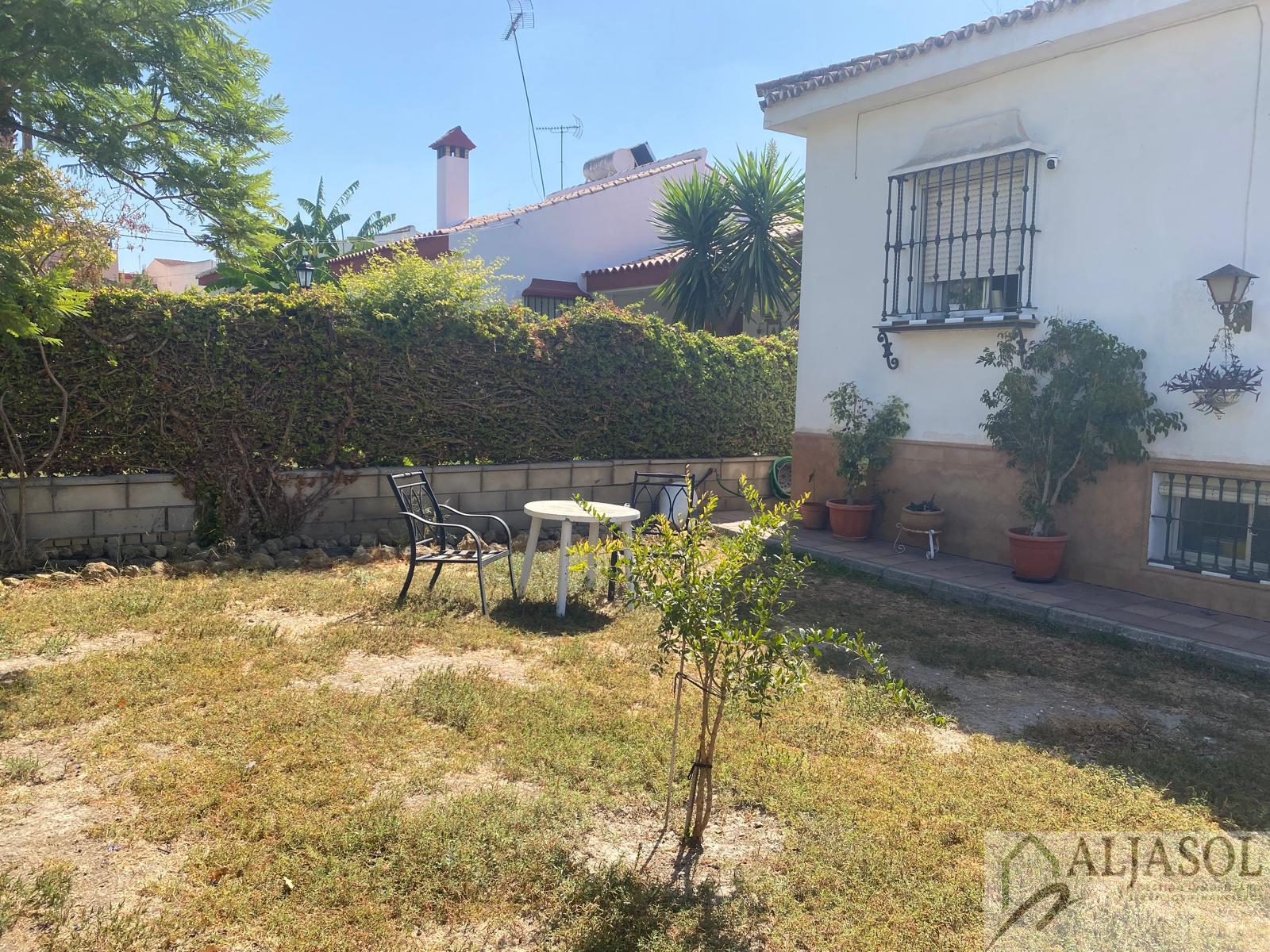 Venta de chalet en Salteras