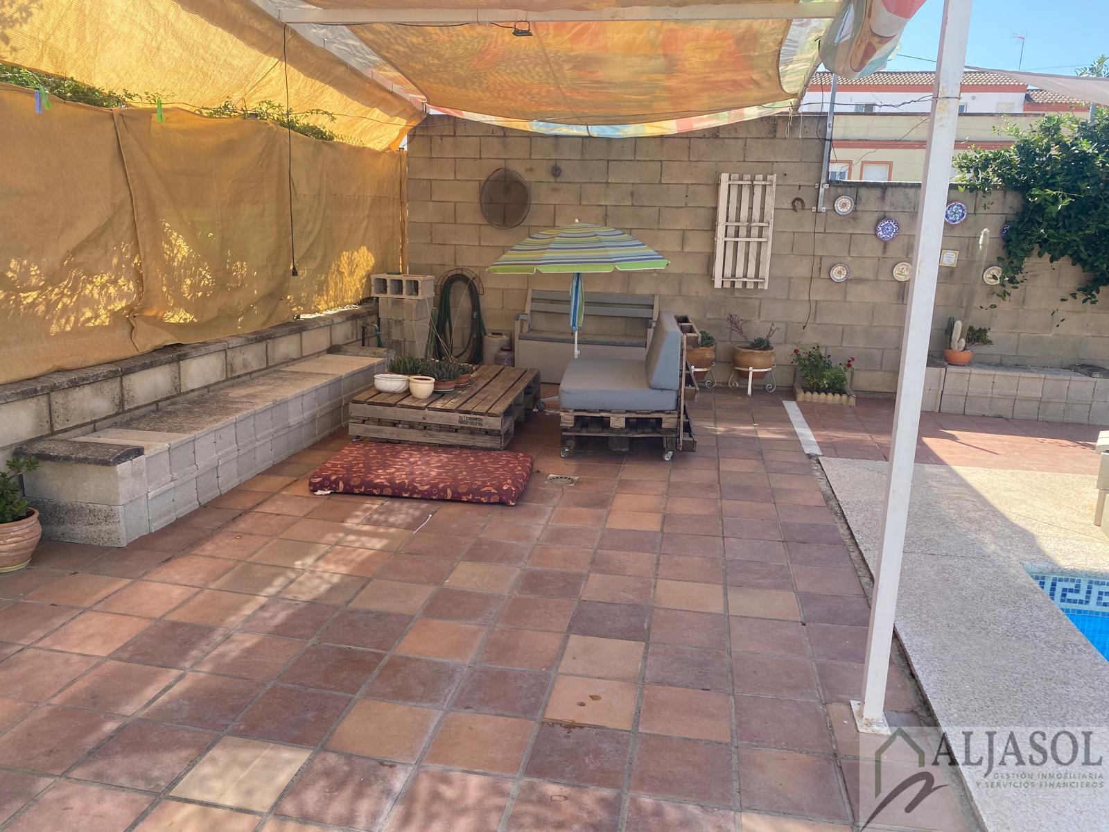 Venta de chalet en Salteras
