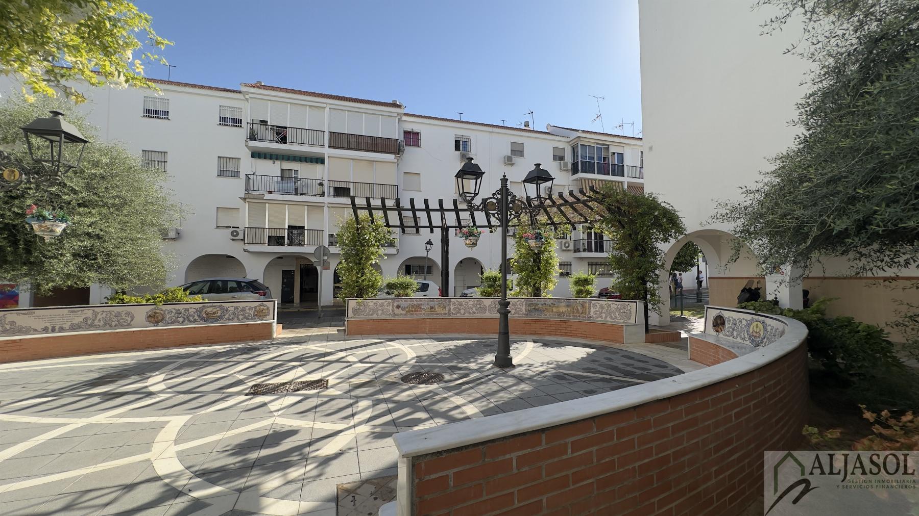 Venta de piso en Gines