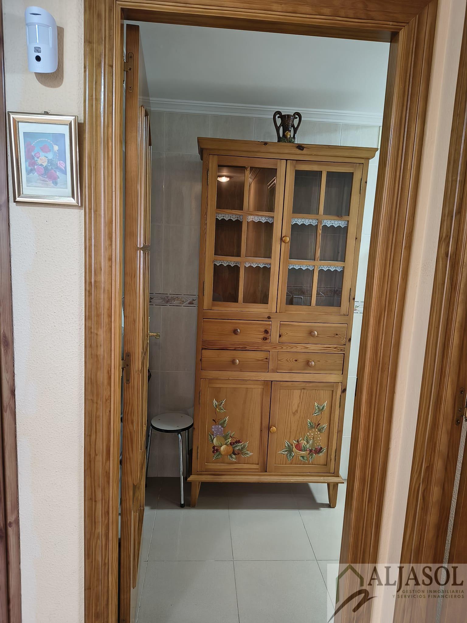 Venta de piso en Gines