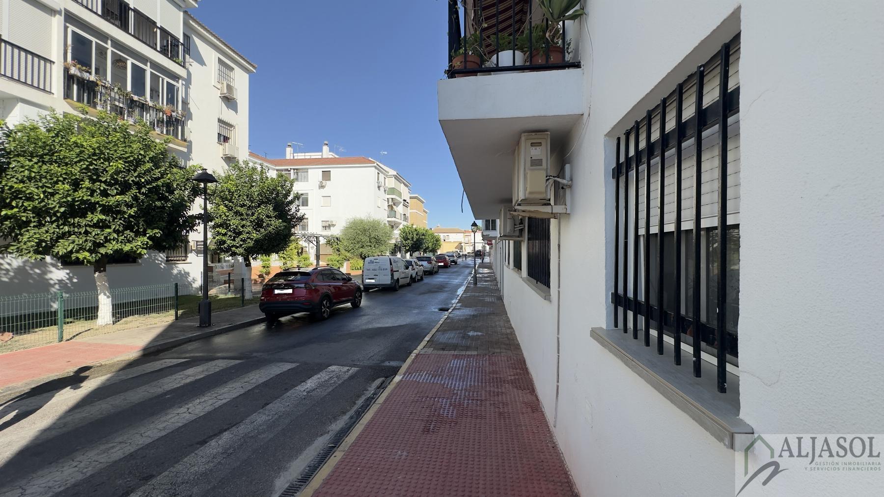 Venta de piso en Gines
