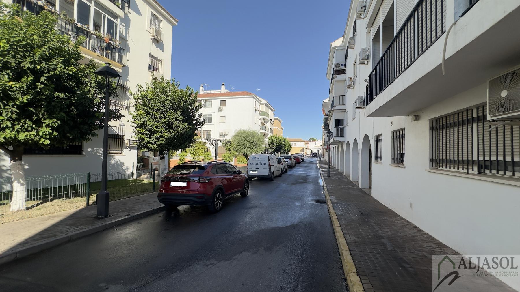 Venta de piso en Gines