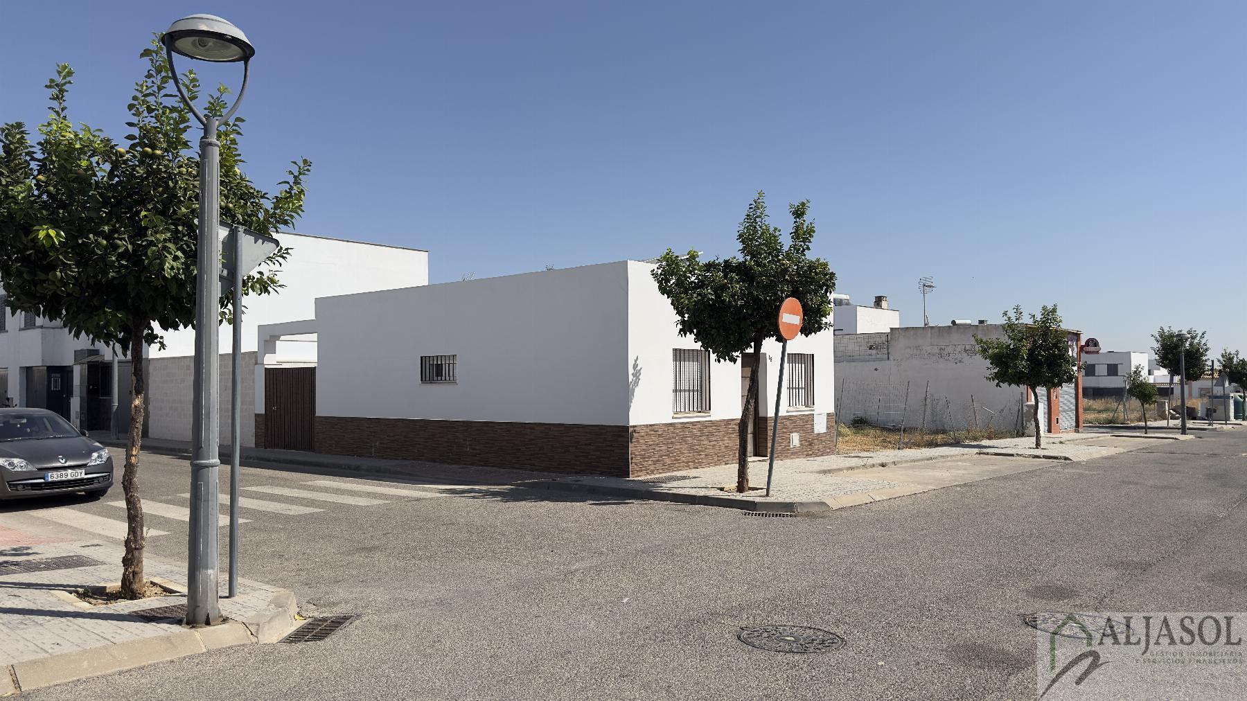 Venta de terreno en Villanueva del Ariscal