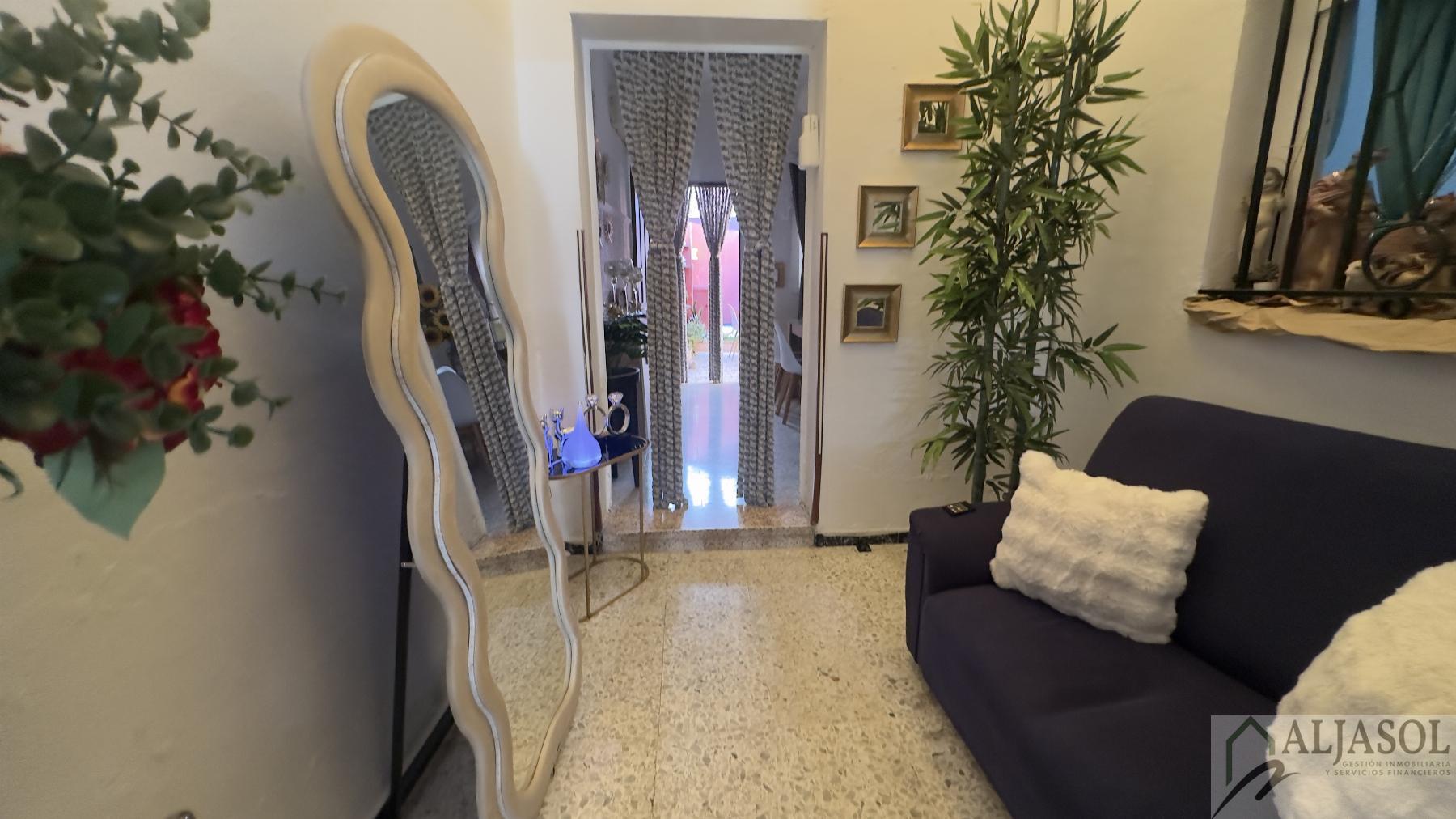 Venta de casa en Bormujos