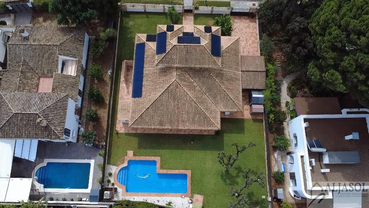 Venta de chalet en Bollullos de la Mitación