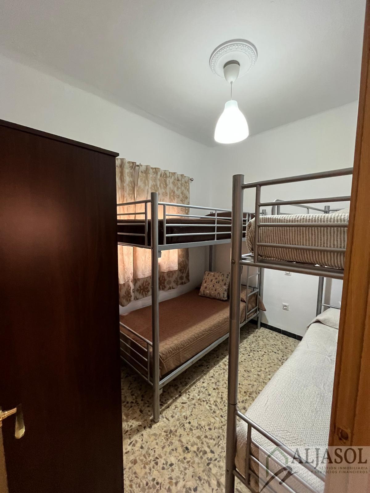 Venta de chalet en La Puebla del Río