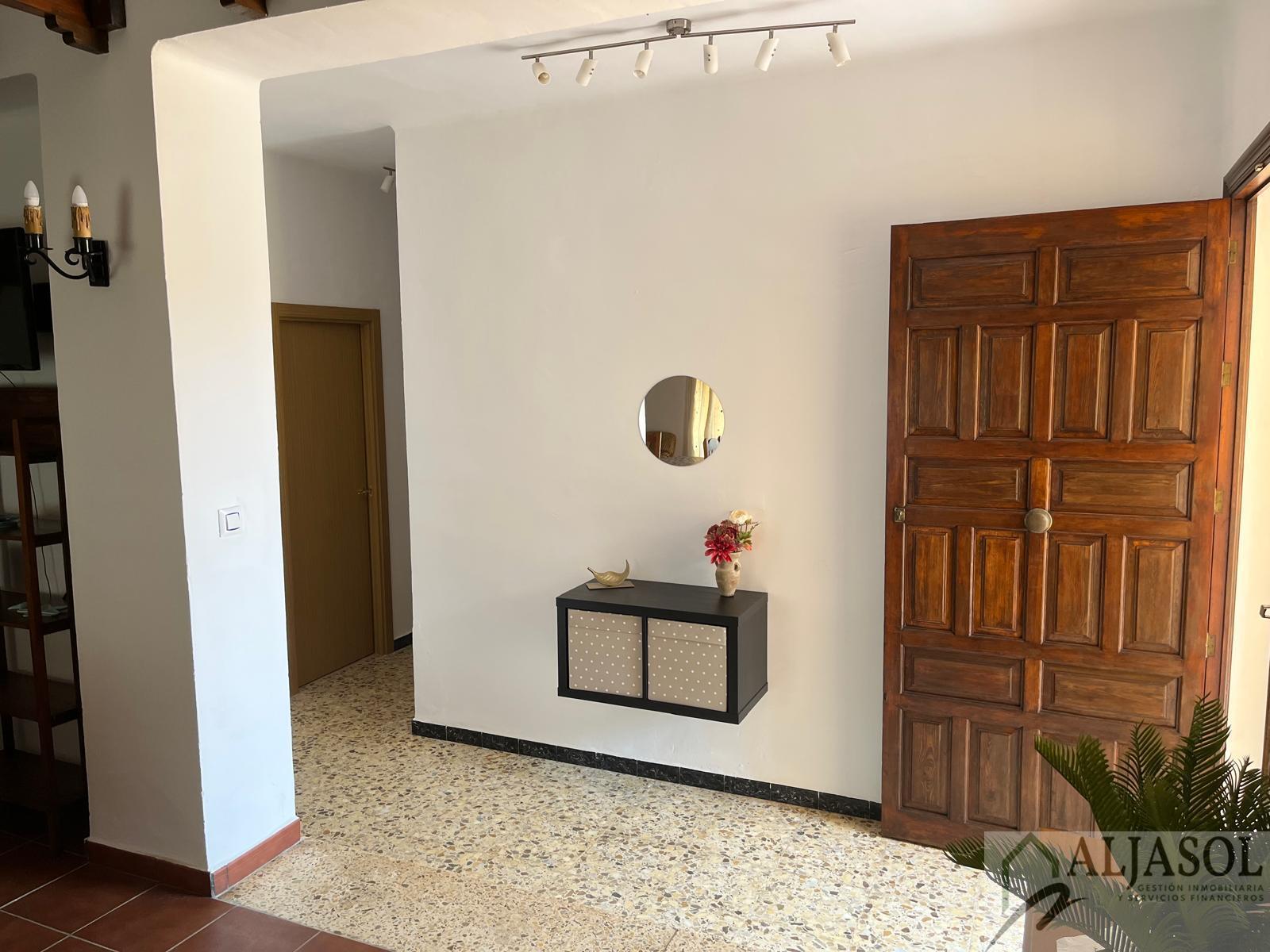 Venta de chalet en La Puebla del Río