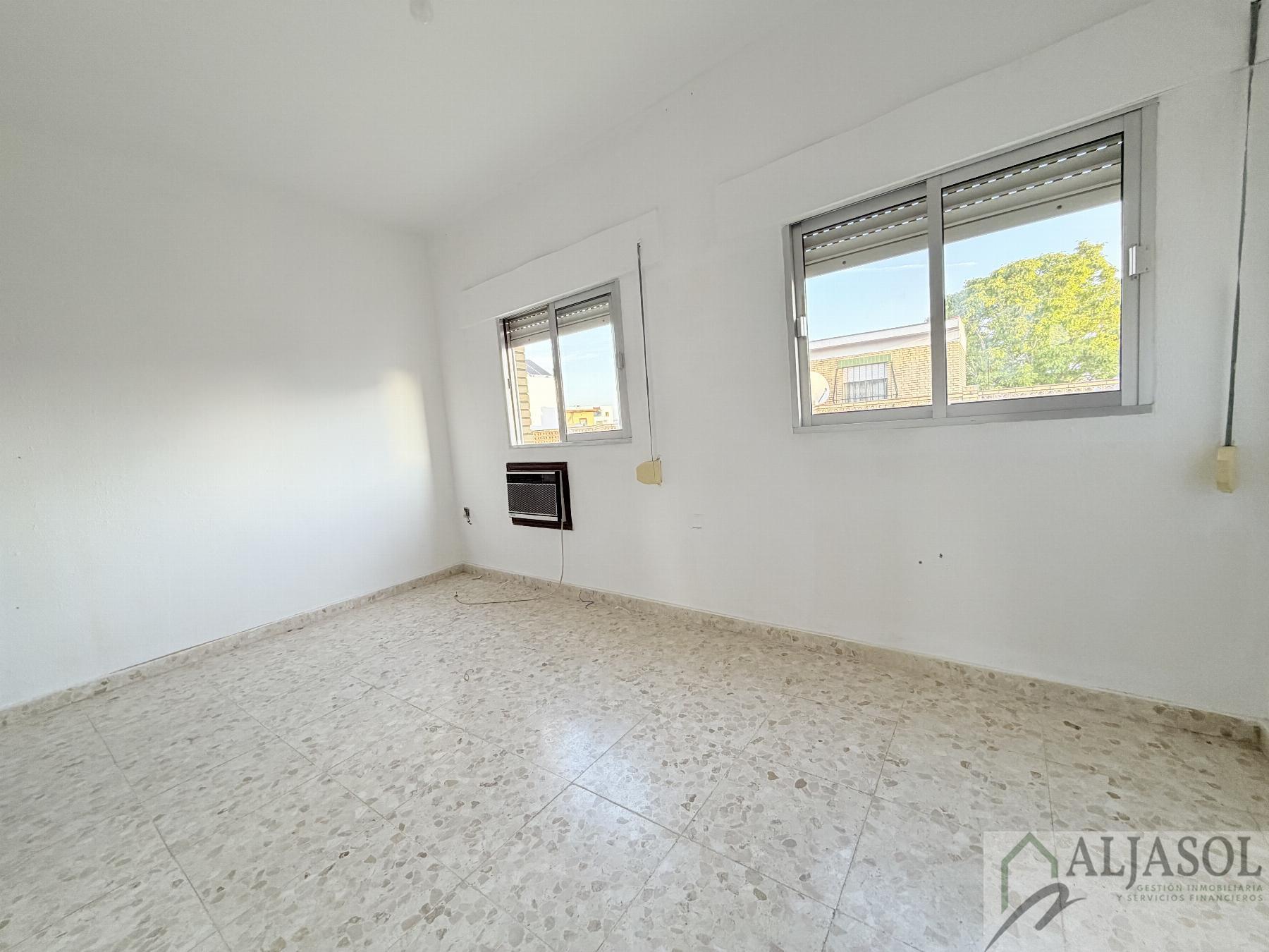 Venta de casa en Valencina de la Concepción