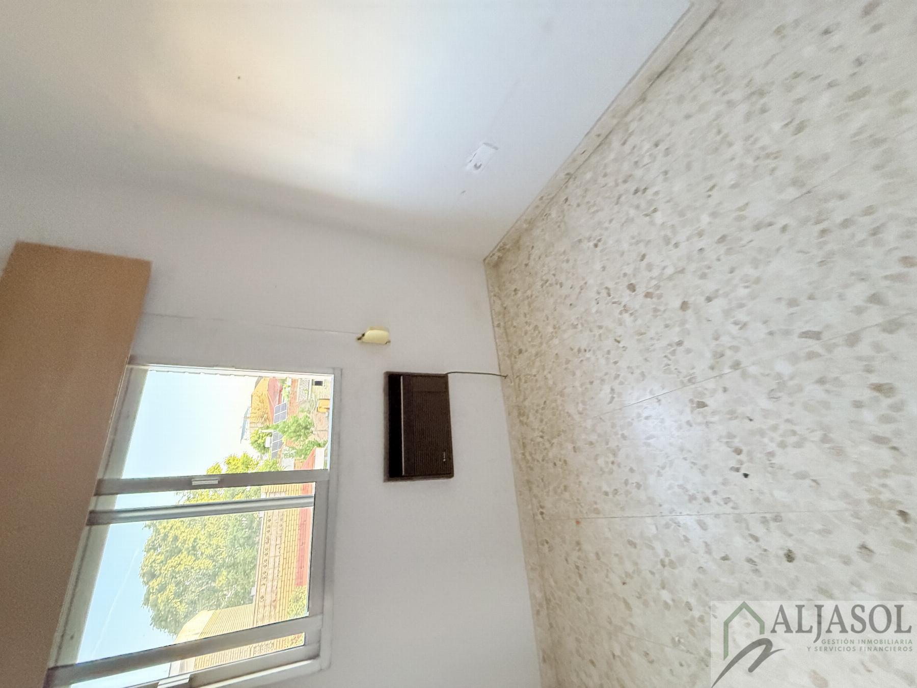 Venta de casa en Valencina de la Concepción