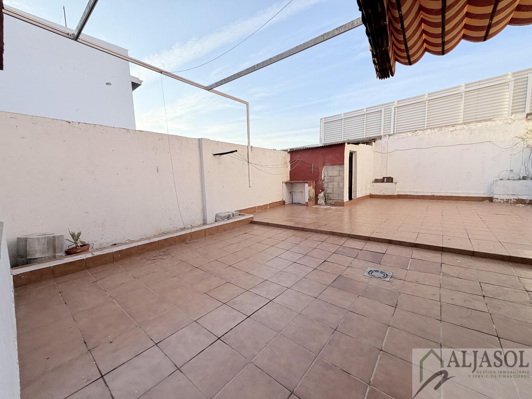 Venta de casa en Valencina de la Concepción