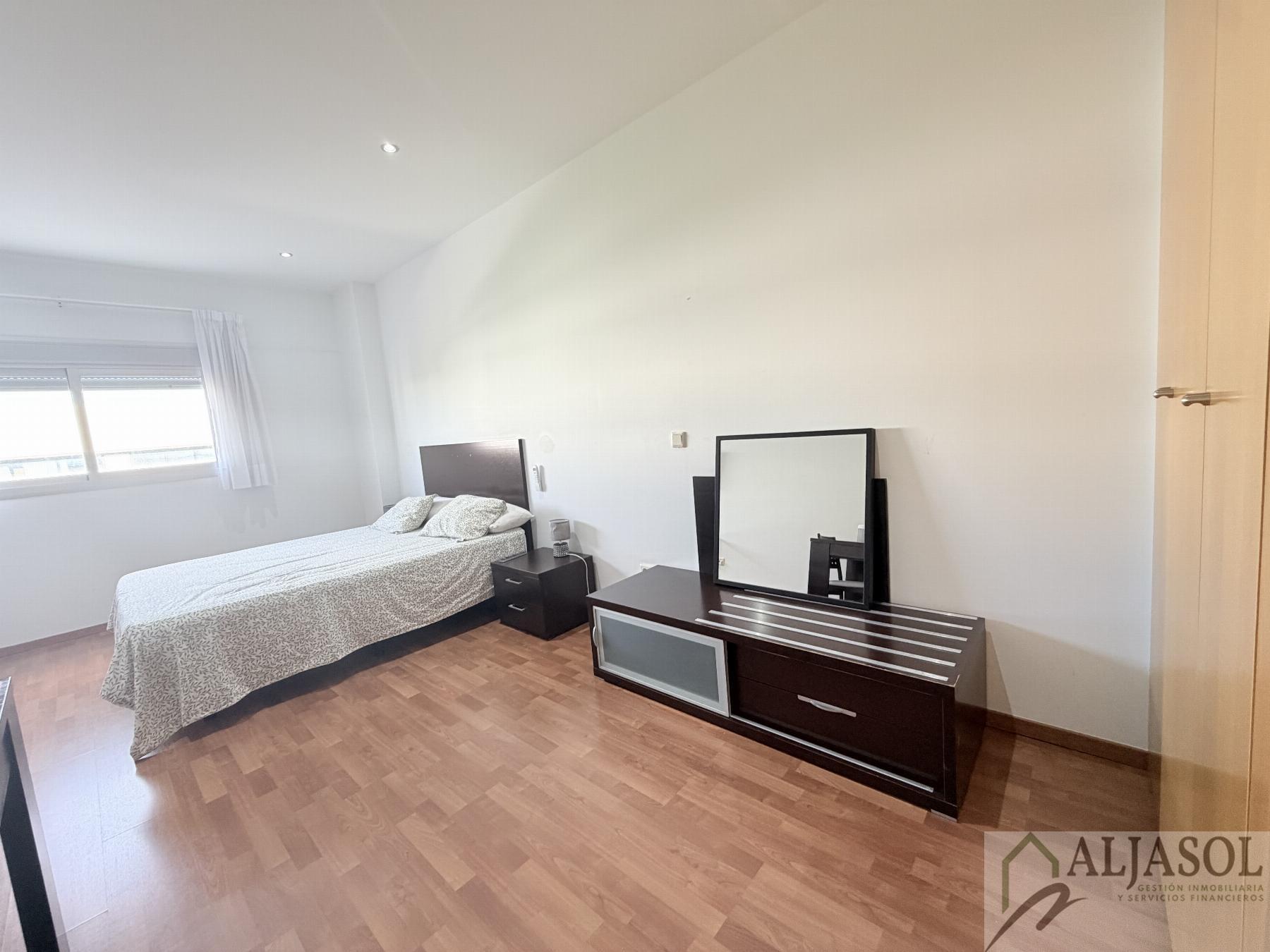 Venta de estudio en Bormujos
