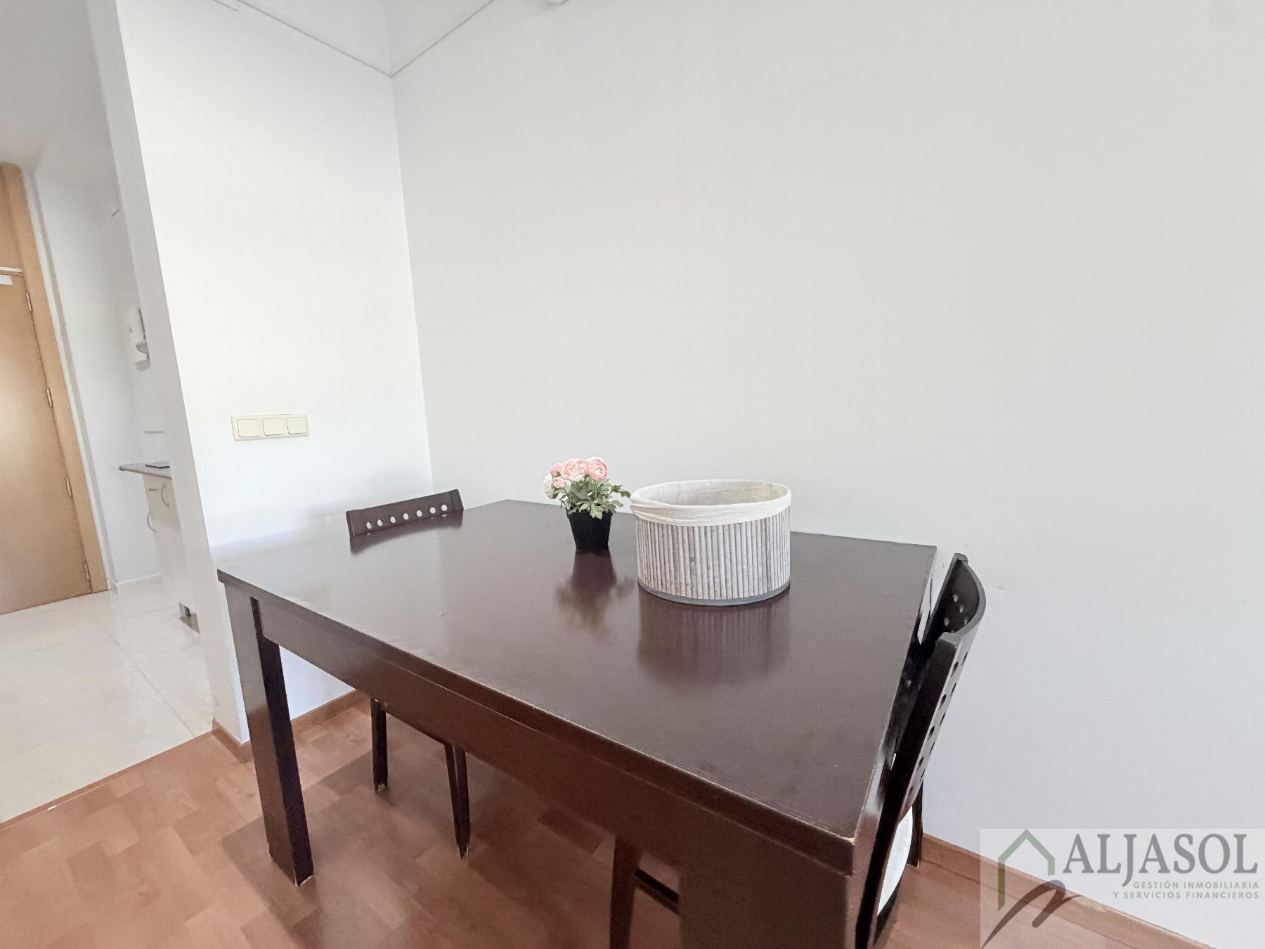 Venta de estudio en Bormujos