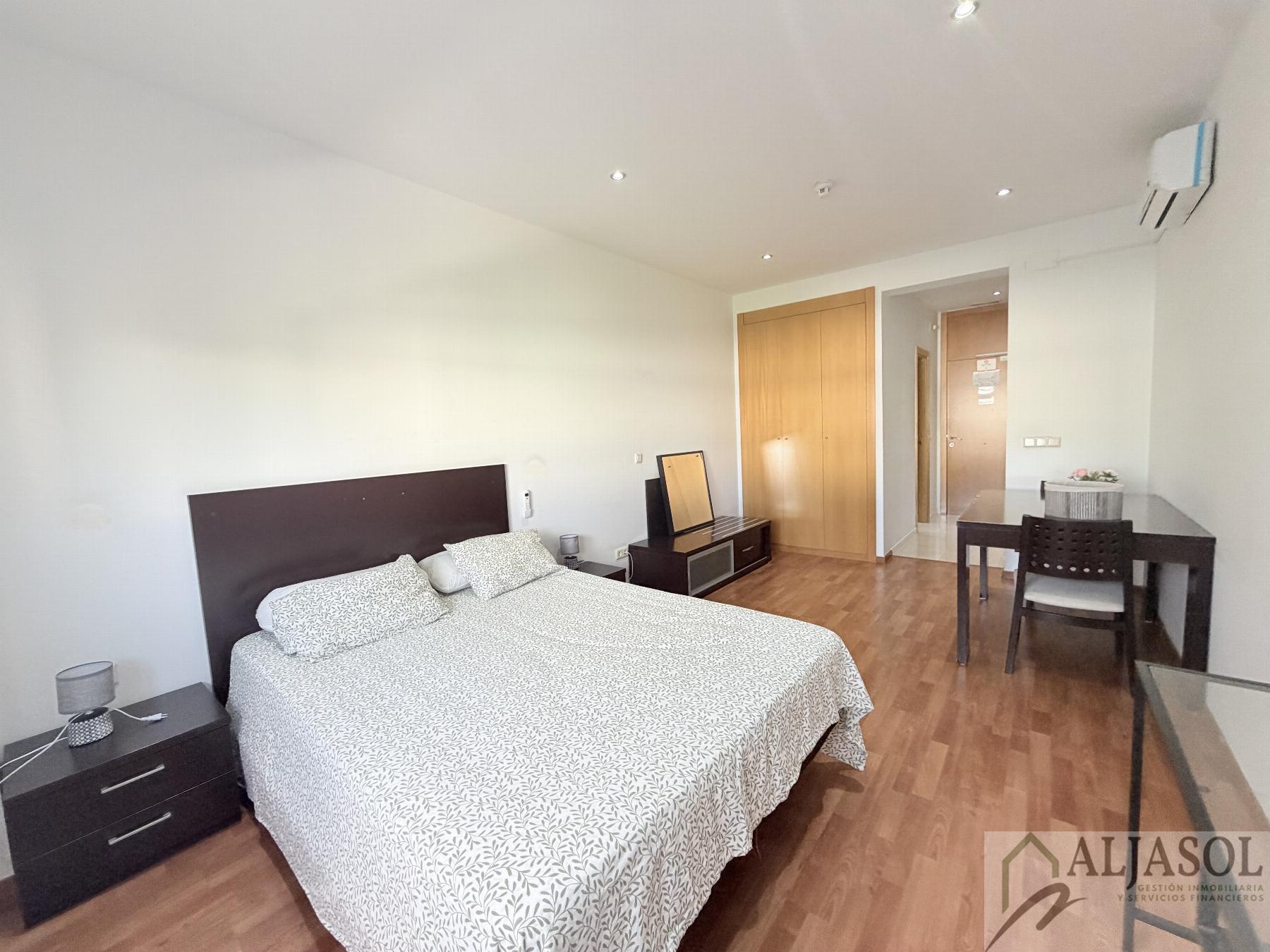 Venta de estudio en Bormujos