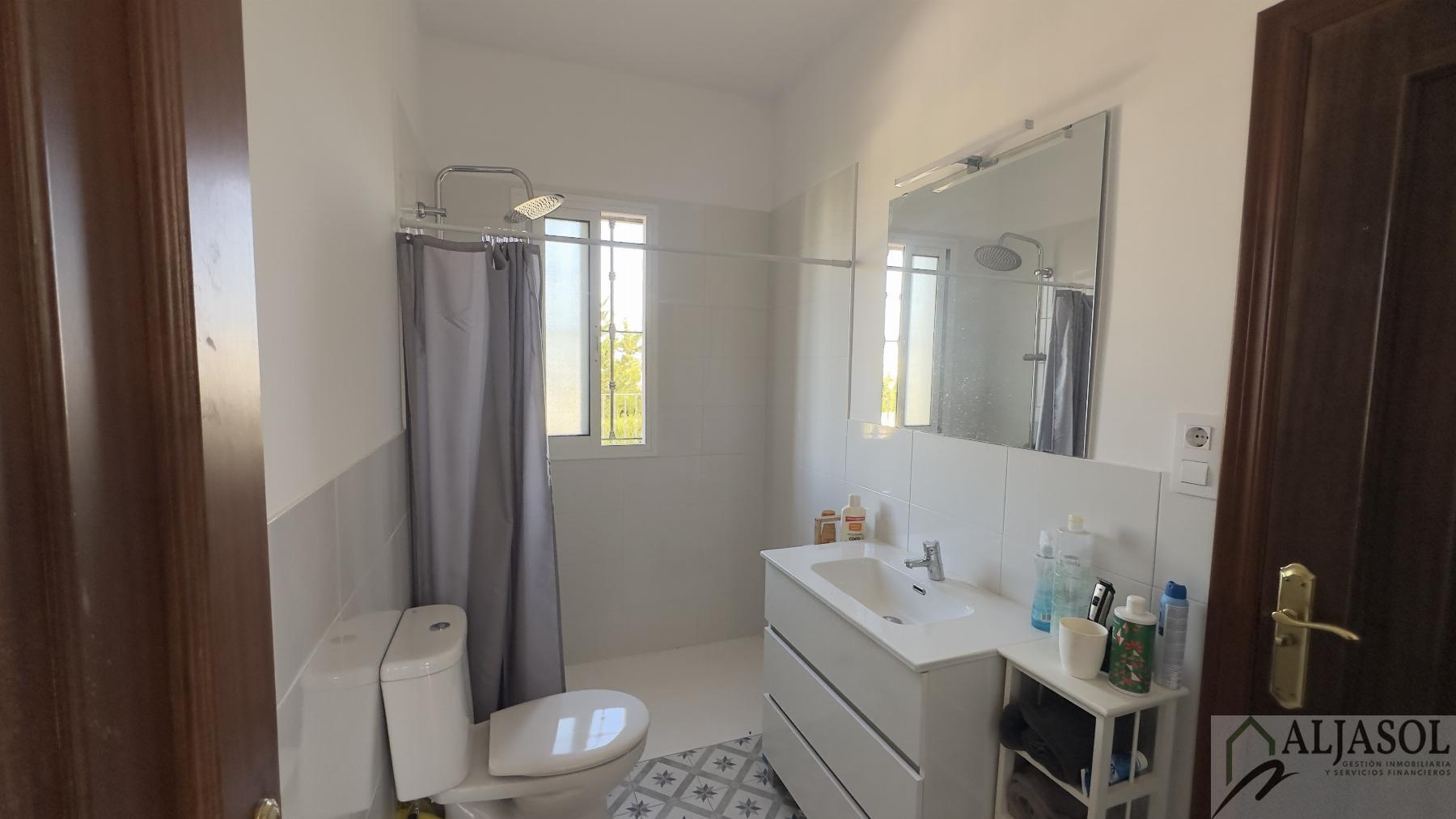 Venta de chalet en Bollullos de la Mitación
