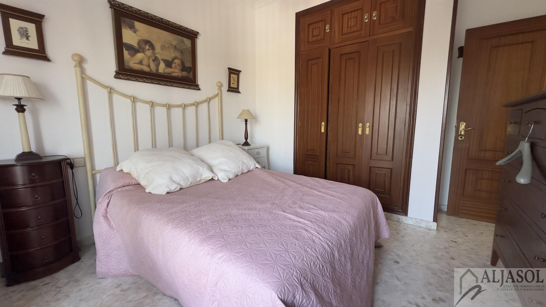 Venta de chalet en Bollullos de la Mitación