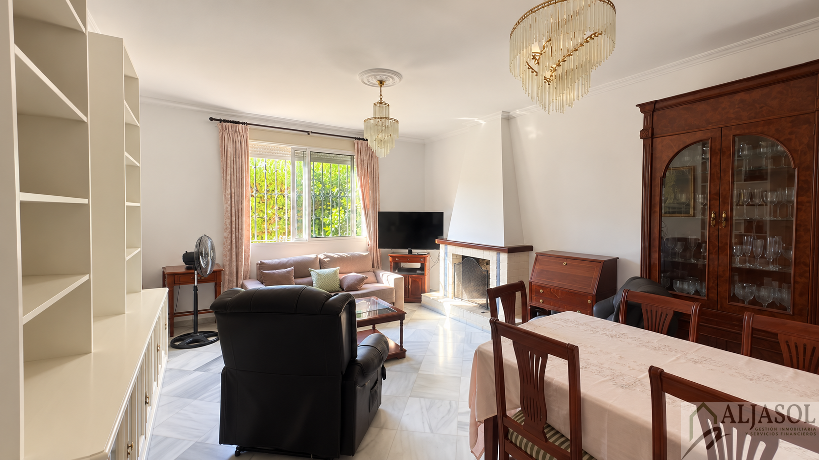 Venta de chalet en Bollullos de la Mitación