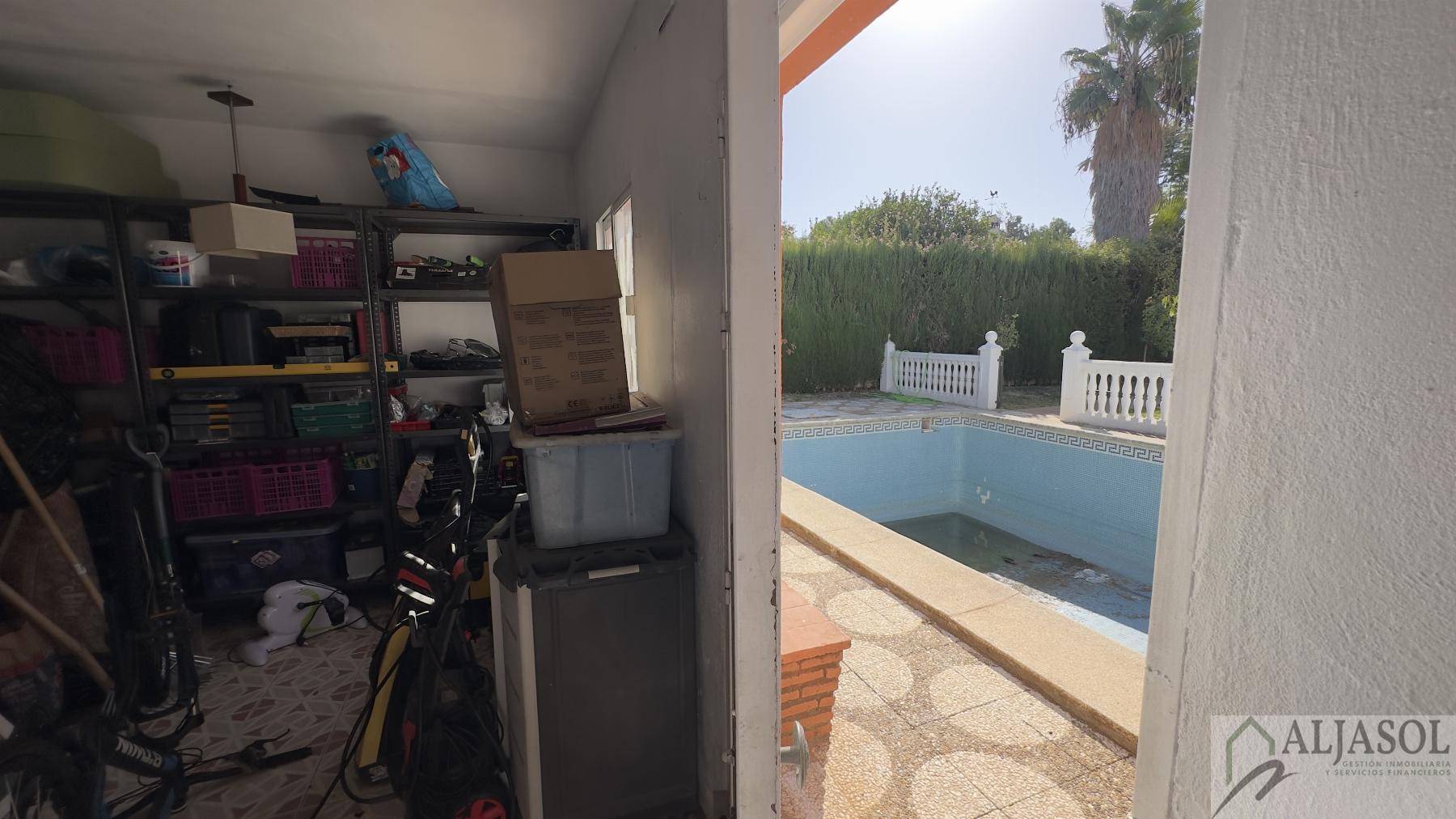 Venta de chalet en Bollullos de la Mitación