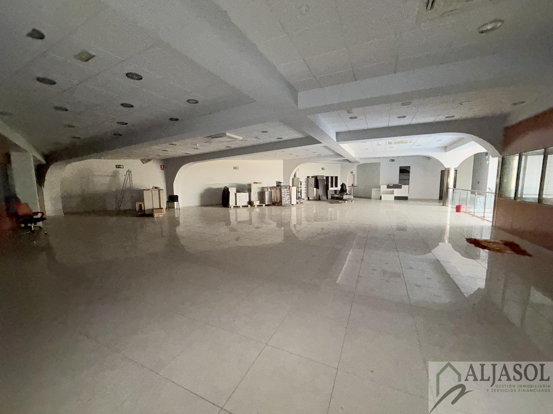 Venta de nave en Bollullos de la Mitación