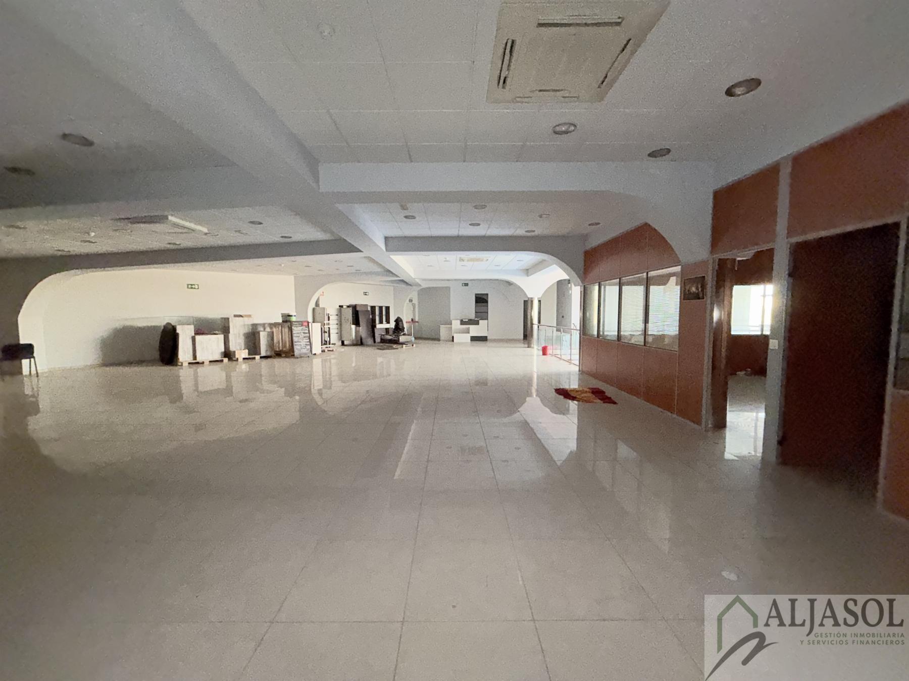 Venta de nave en Bollullos de la Mitación