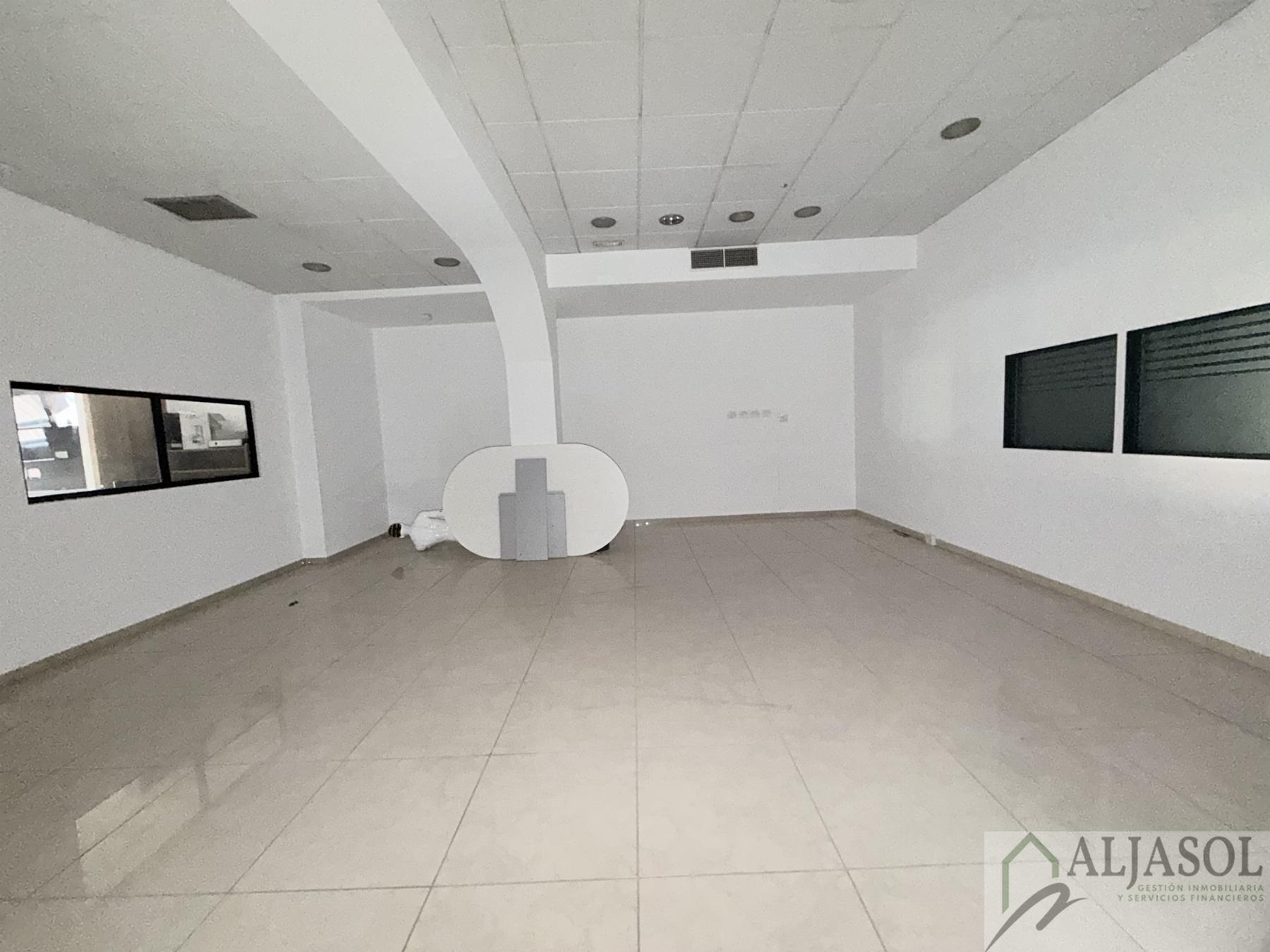 Venta de nave en Bollullos de la Mitación