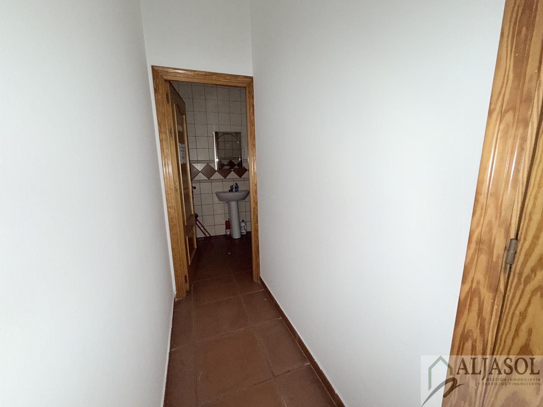 Venta de nave en Bollullos de la Mitación