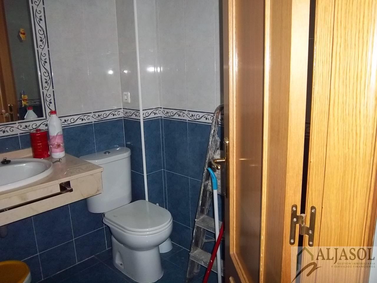 For sale of house in Bormujos