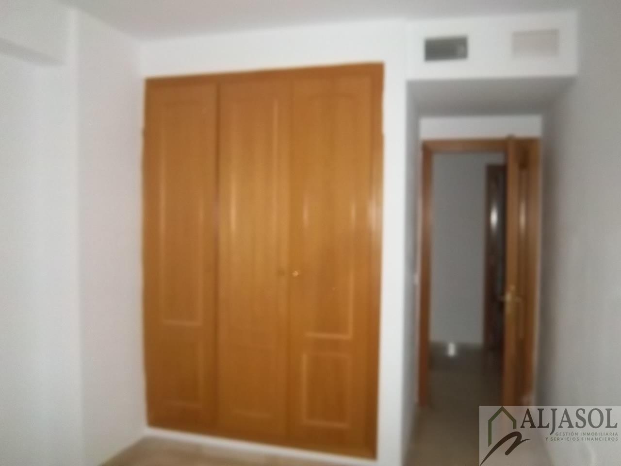For sale of house in Bormujos