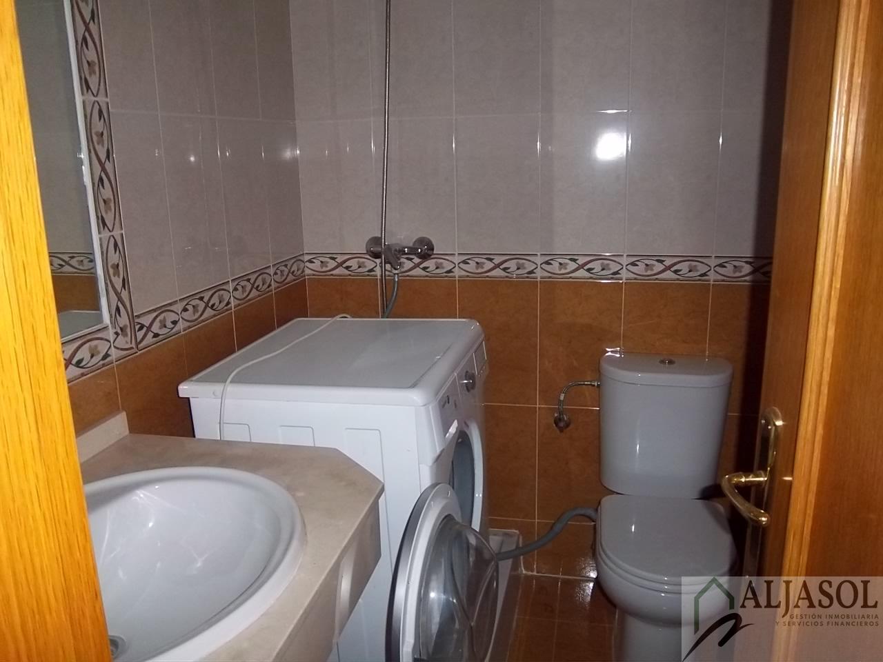 For sale of house in Bormujos