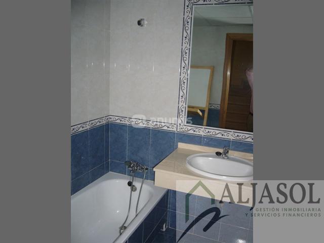 For sale of house in Bormujos