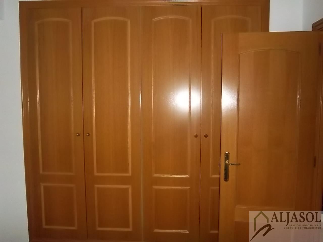 For sale of house in Bormujos