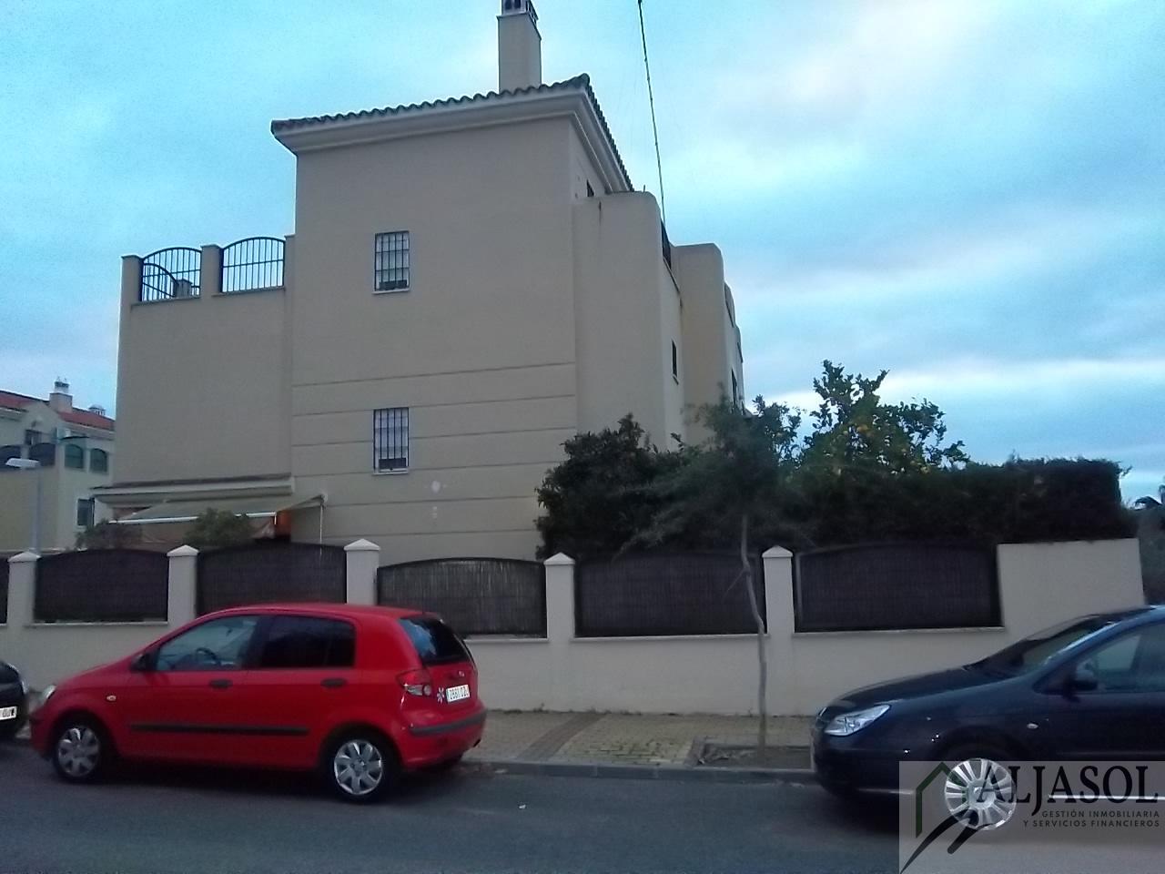 For sale of house in Bormujos