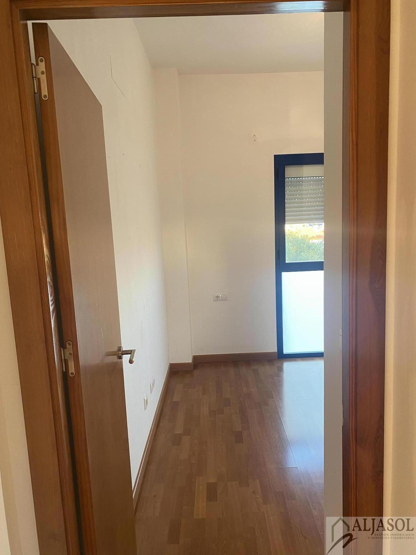 For rent of flat in Bormujos