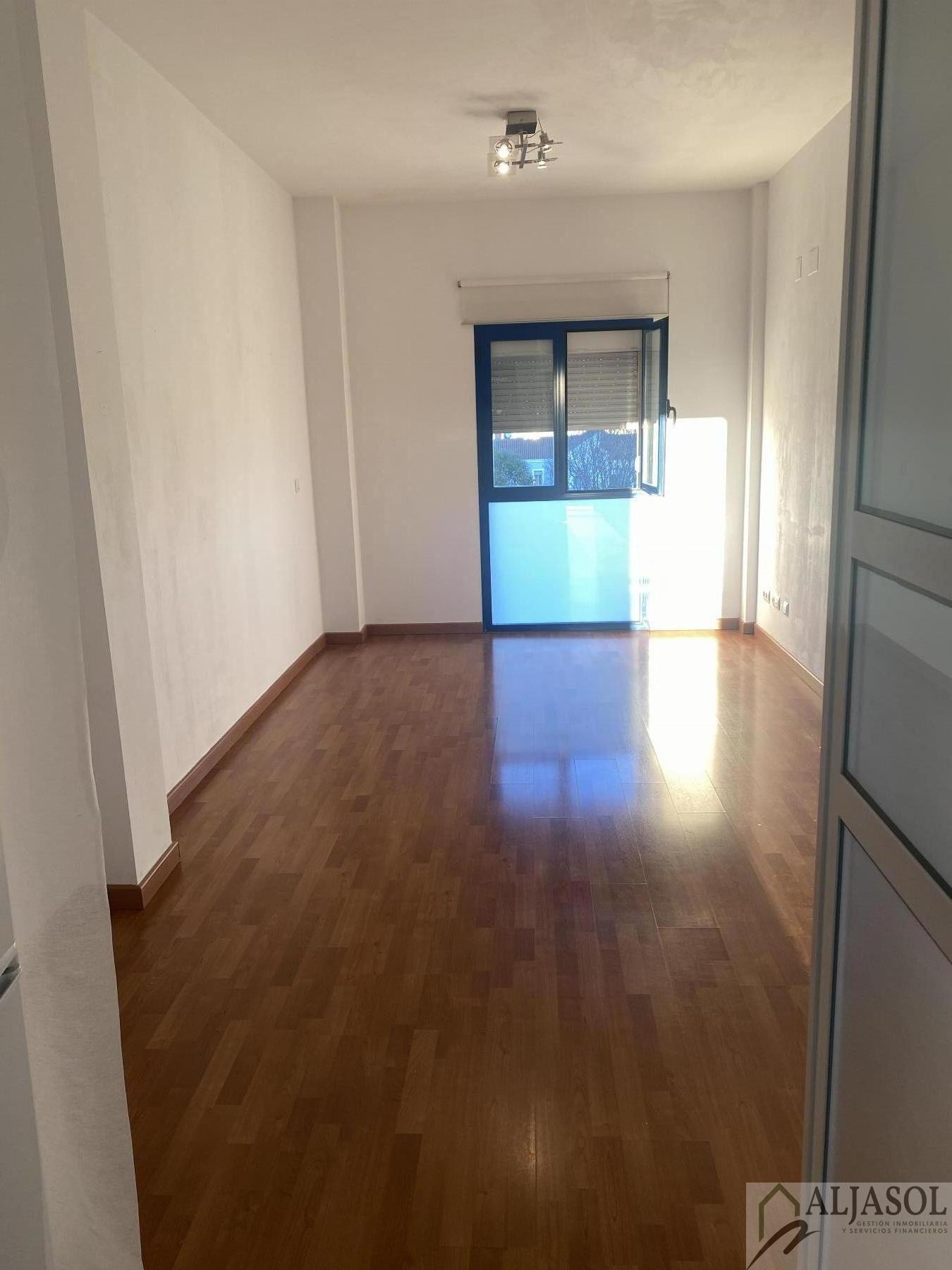 For rent of flat in Bormujos