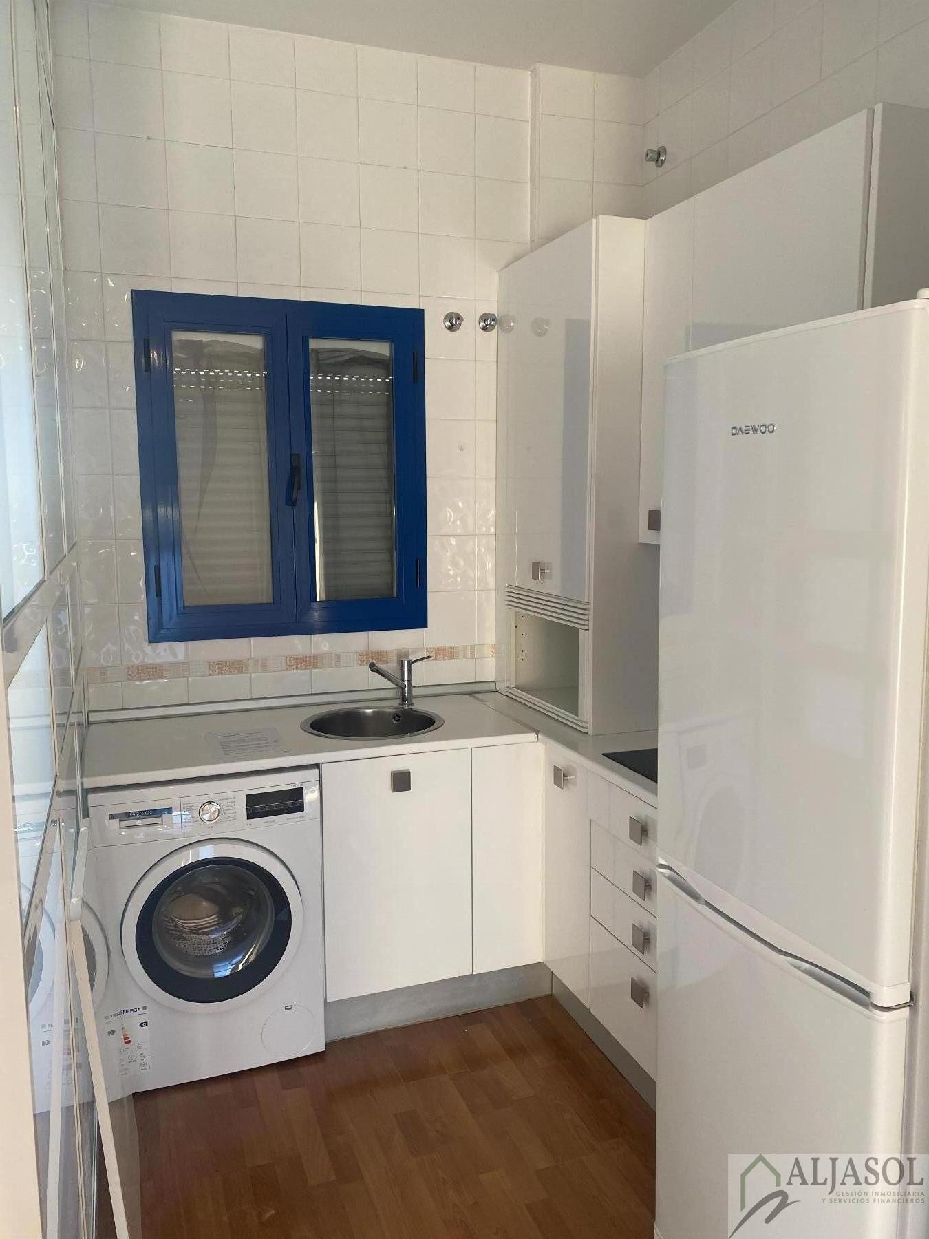 For rent of flat in Bormujos