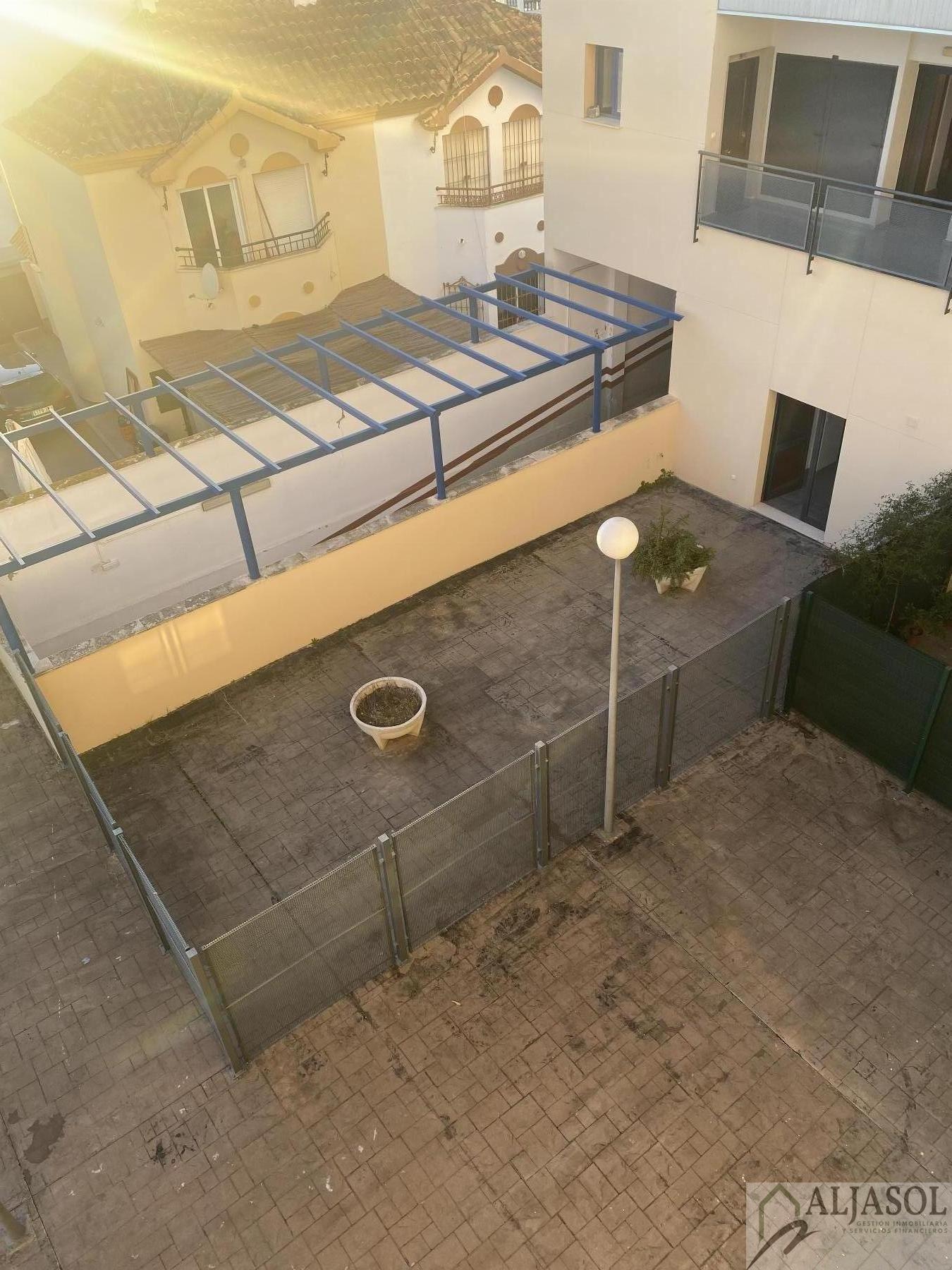 For rent of flat in Bormujos