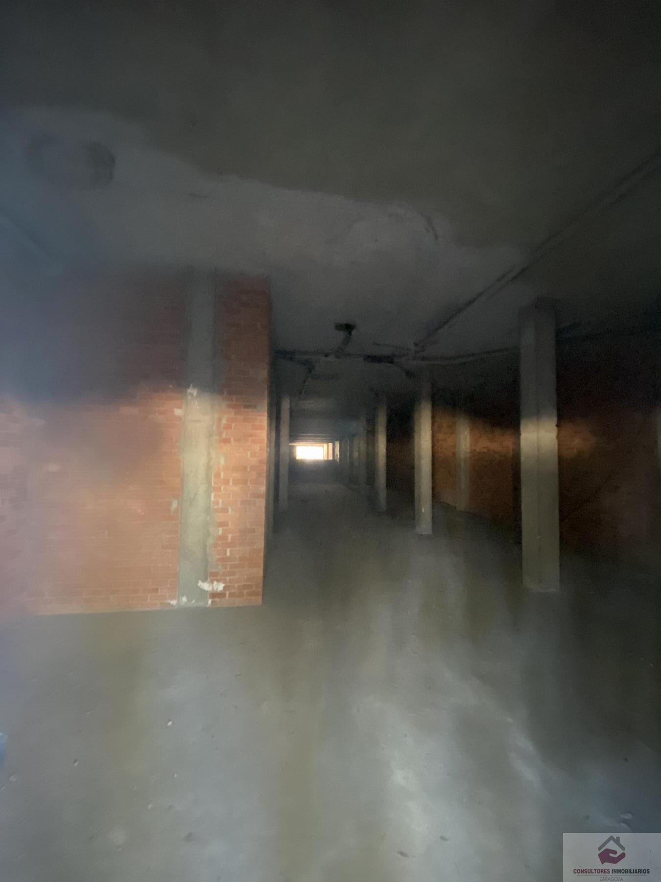 Venta de local en Zaragoza