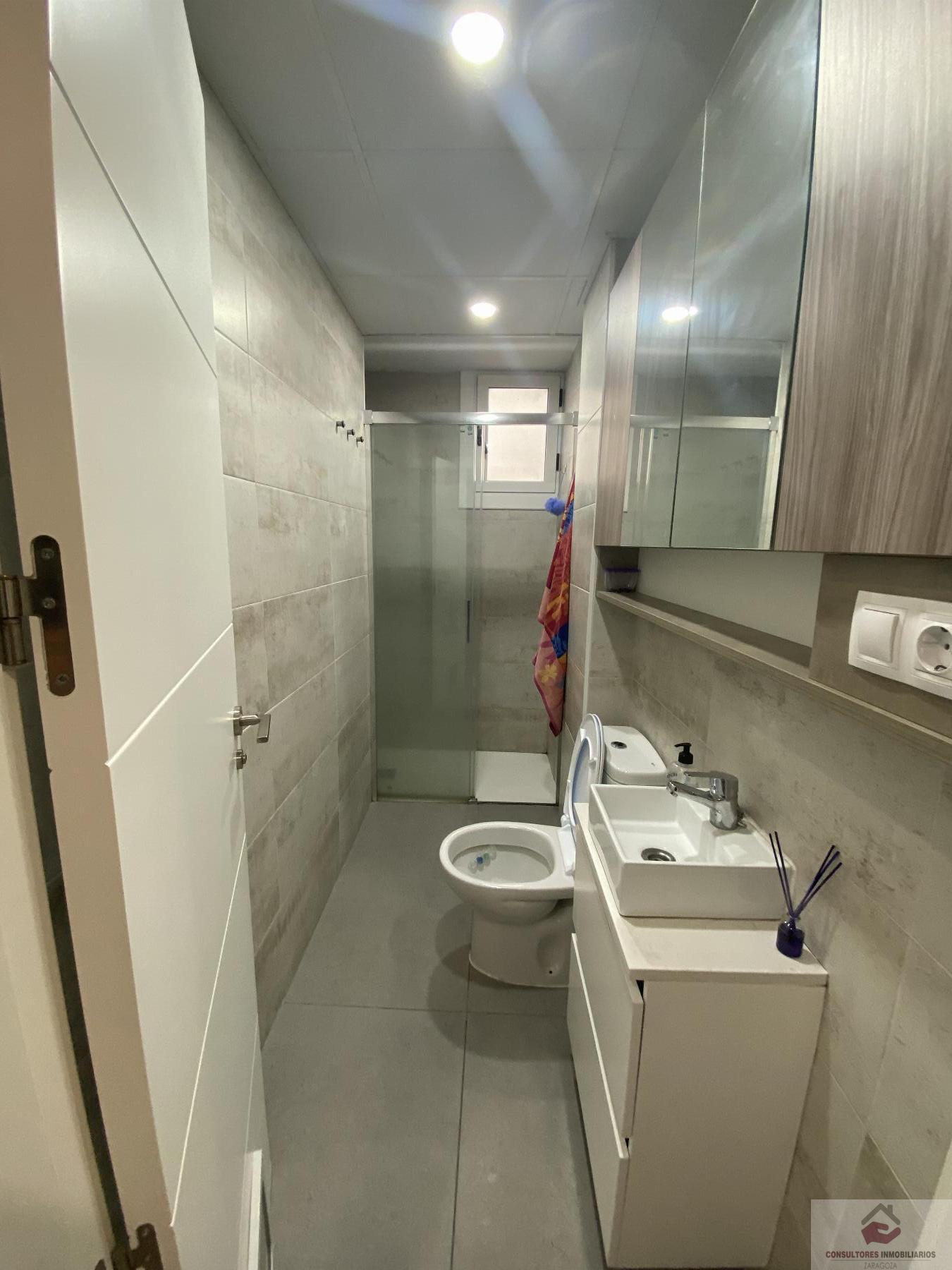 Venta de piso en Zaragoza