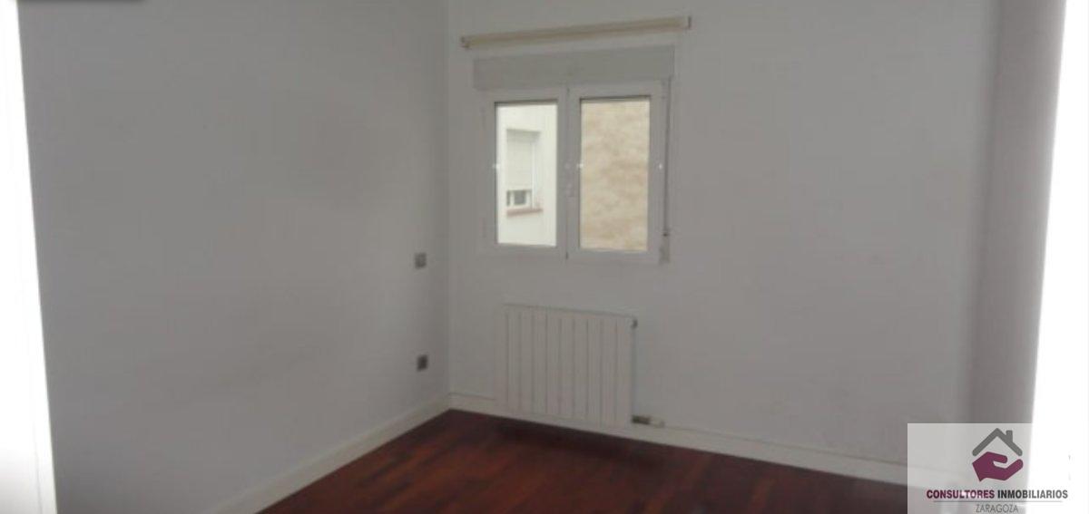 Venta de piso en Zaragoza