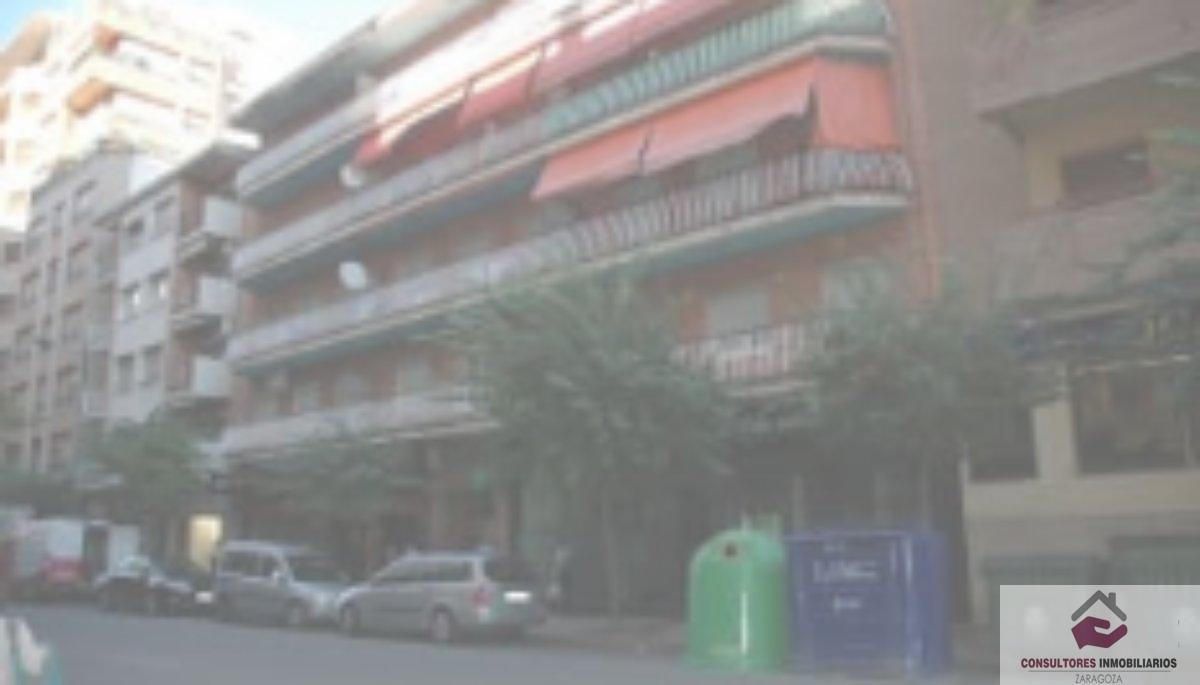 For sale of flat in Alcañiz