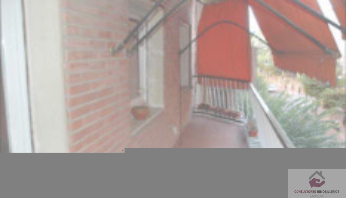 For sale of flat in Alcañiz