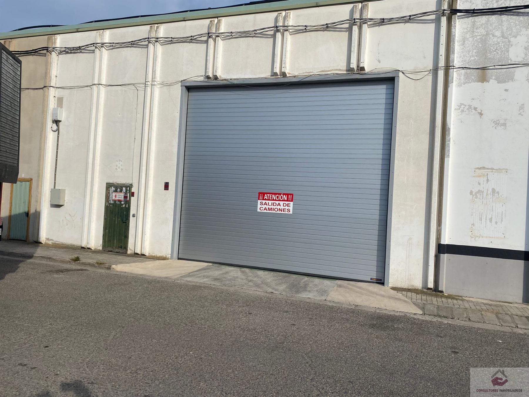 For rent of industrial plant/warehouse in Villanueva de Gállego