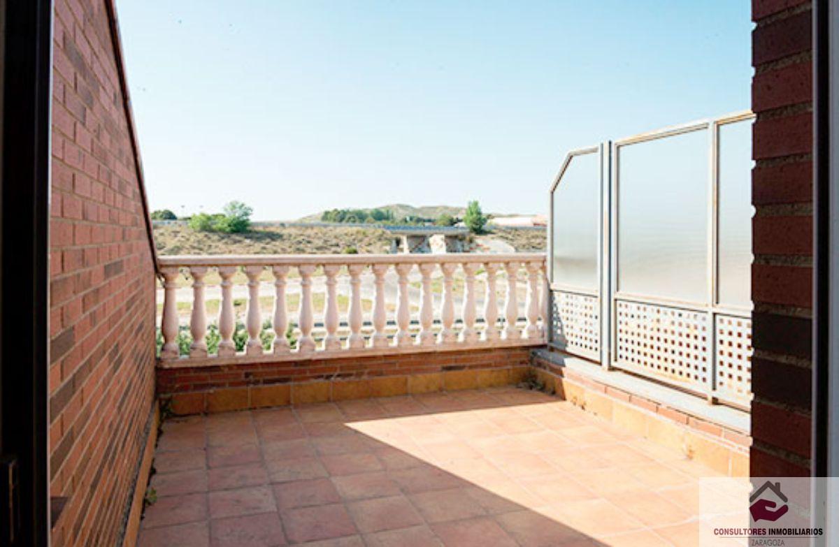 For sale of chalet in Cuarte de Huerva