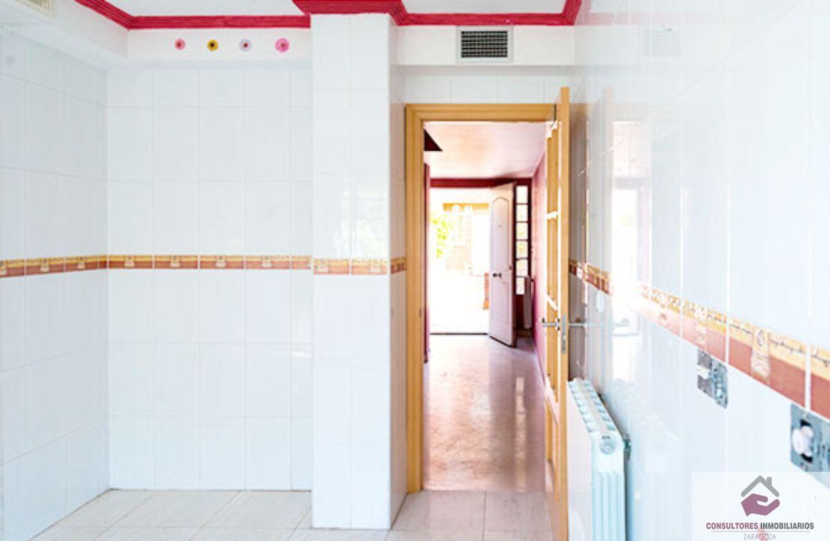 For sale of chalet in Cuarte de Huerva