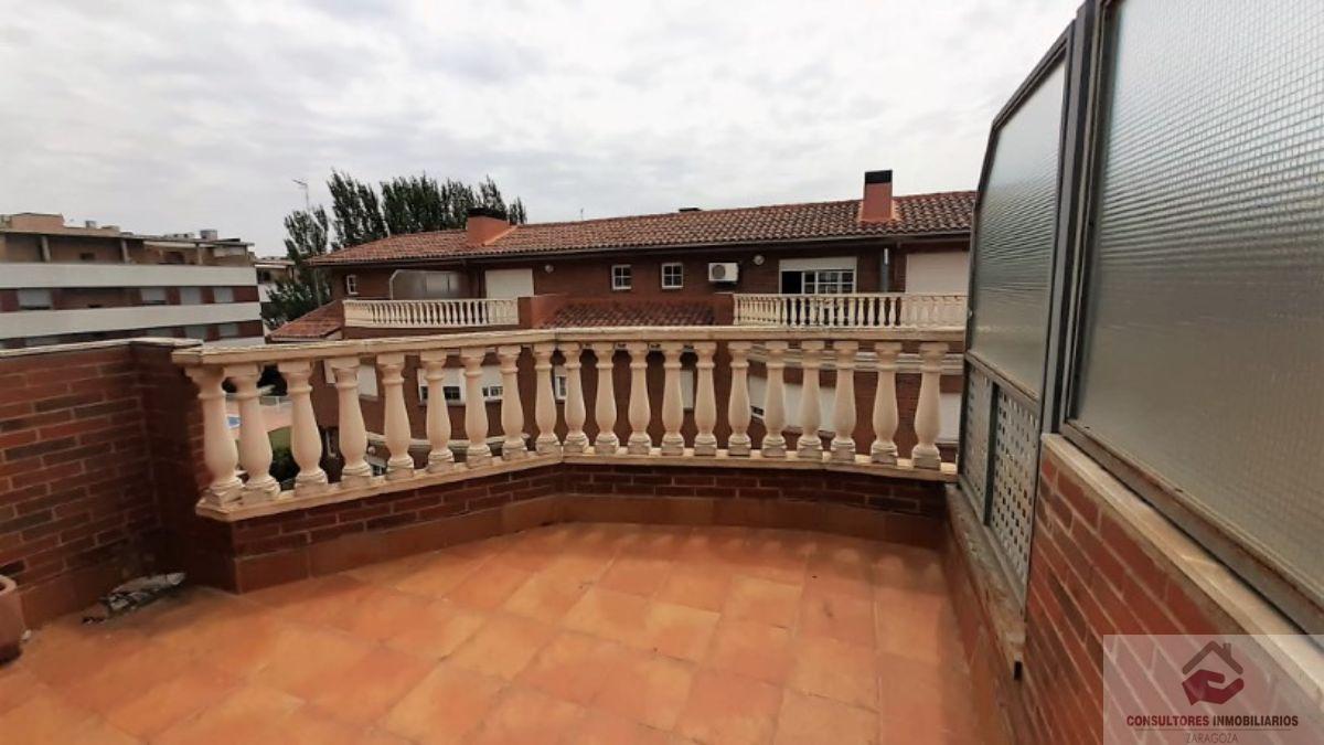 Venta de chalet en Cuarte de Huerva