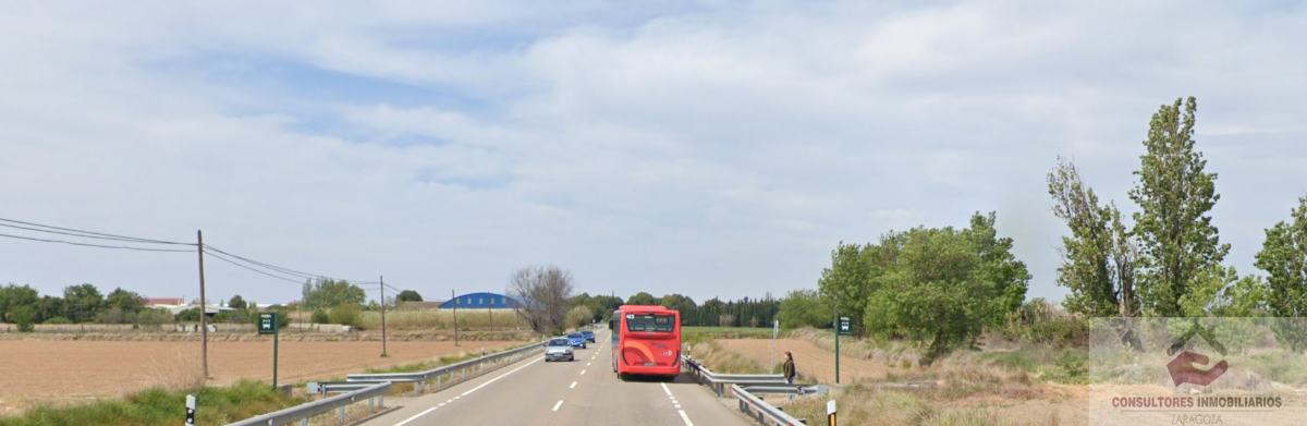 For sale of land in Zaragoza