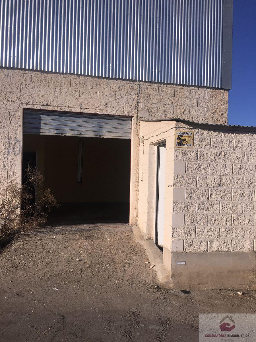 For sale of industrial plant/warehouse in Zuera