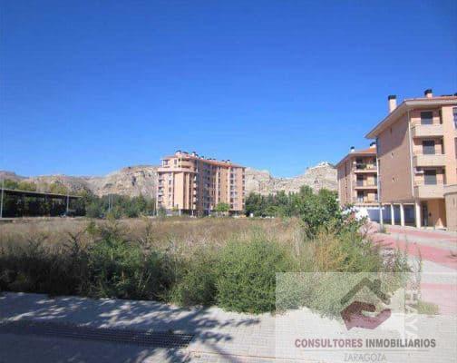 For sale of land in CALATAYUD