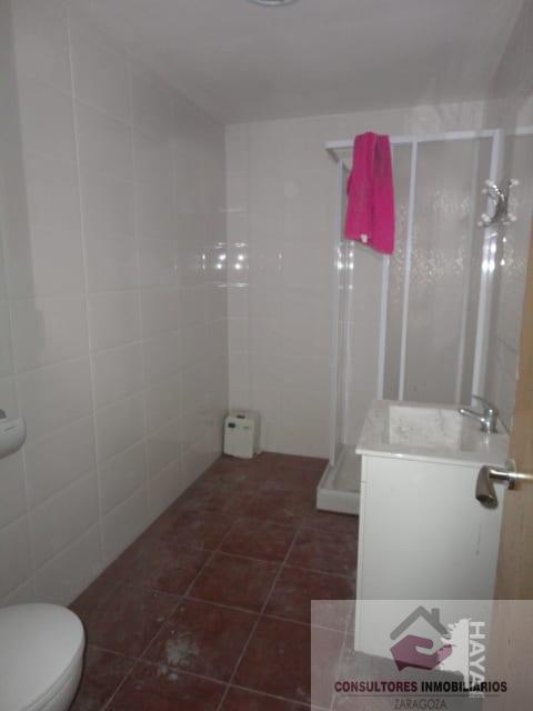 Venta de local en Zaragoza