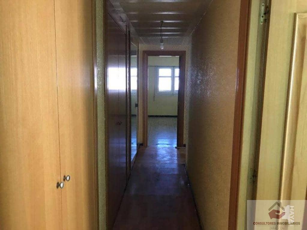 For sale of flat in Zaragoza