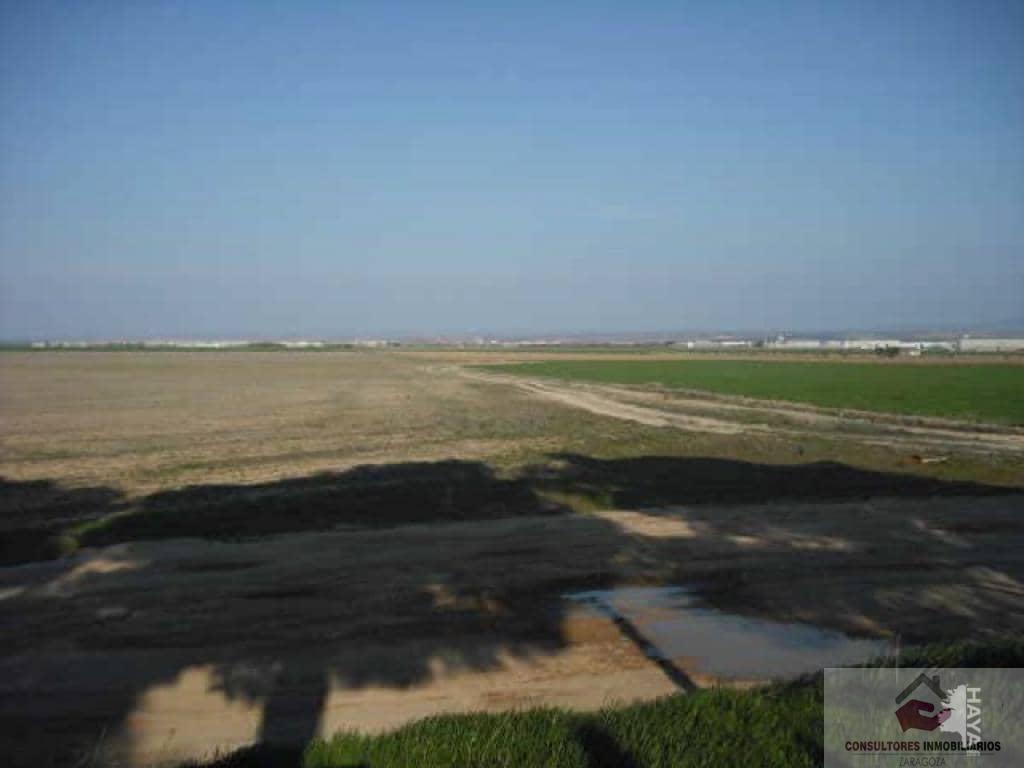 For sale of land in Villanueva de Gállego